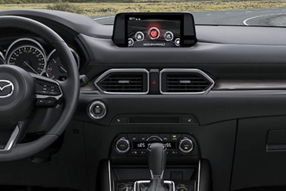 Mazda — תא הנוסעים מבפנים