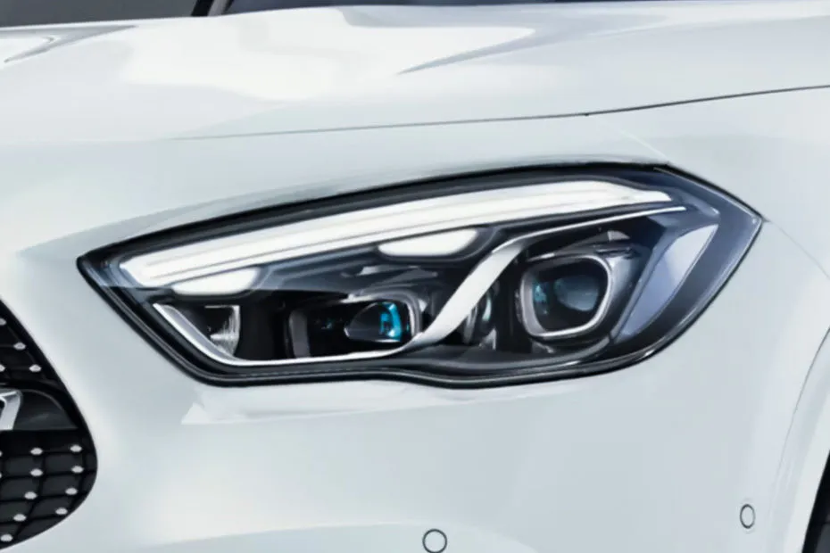 Mercedes-Benz GLA 200 — תמונה 3