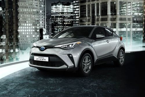 Toyota — מבט חיצוני על הרכב