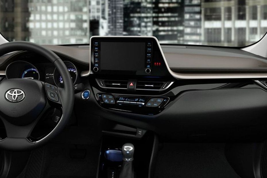 Toyota — תא הנוסעים מבפנים